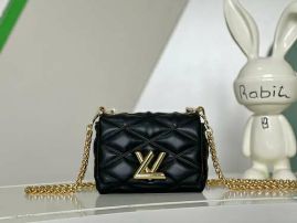 Picture of LV Lady Handbags _SKUfw149977349fw